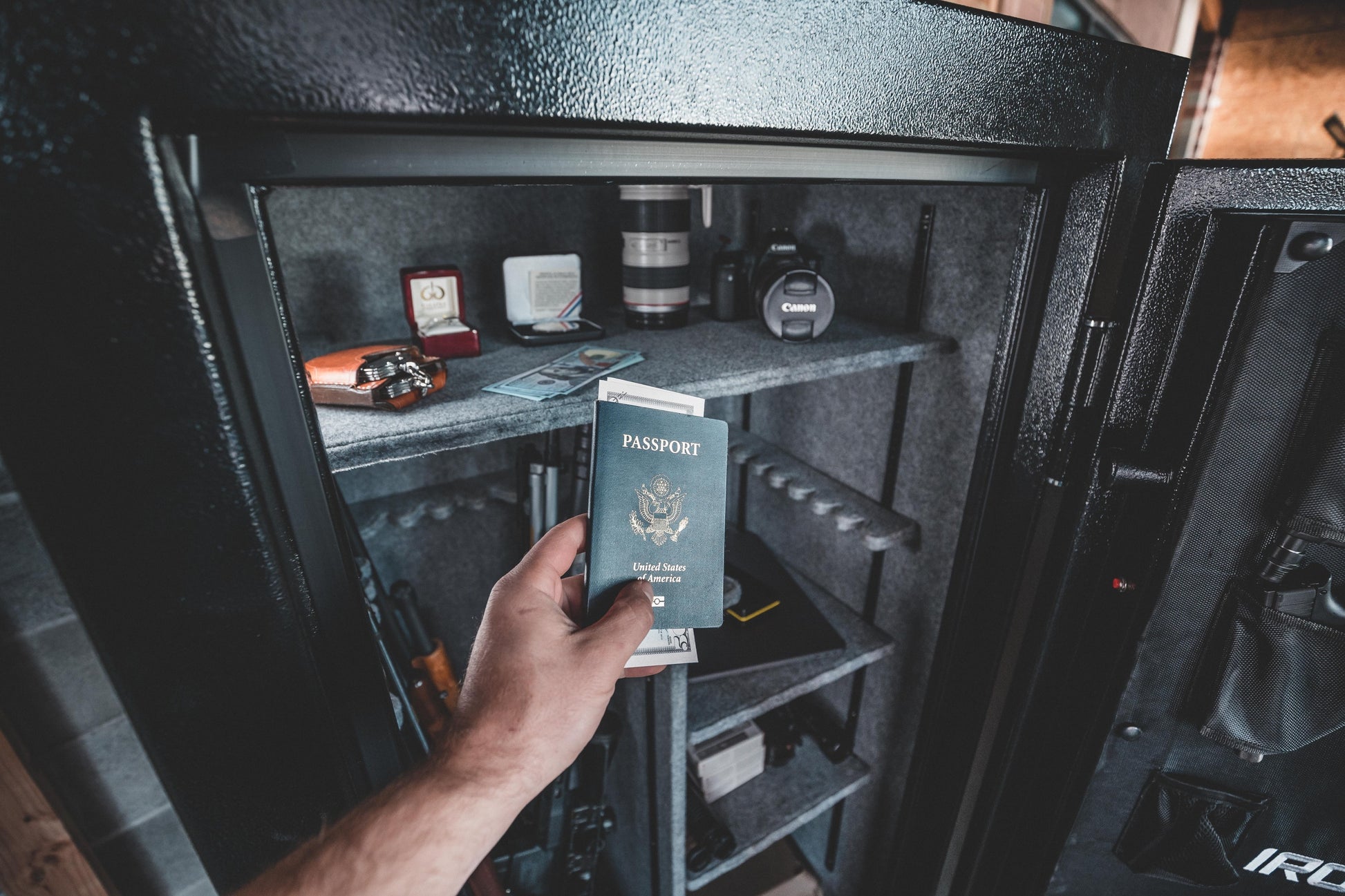21943699