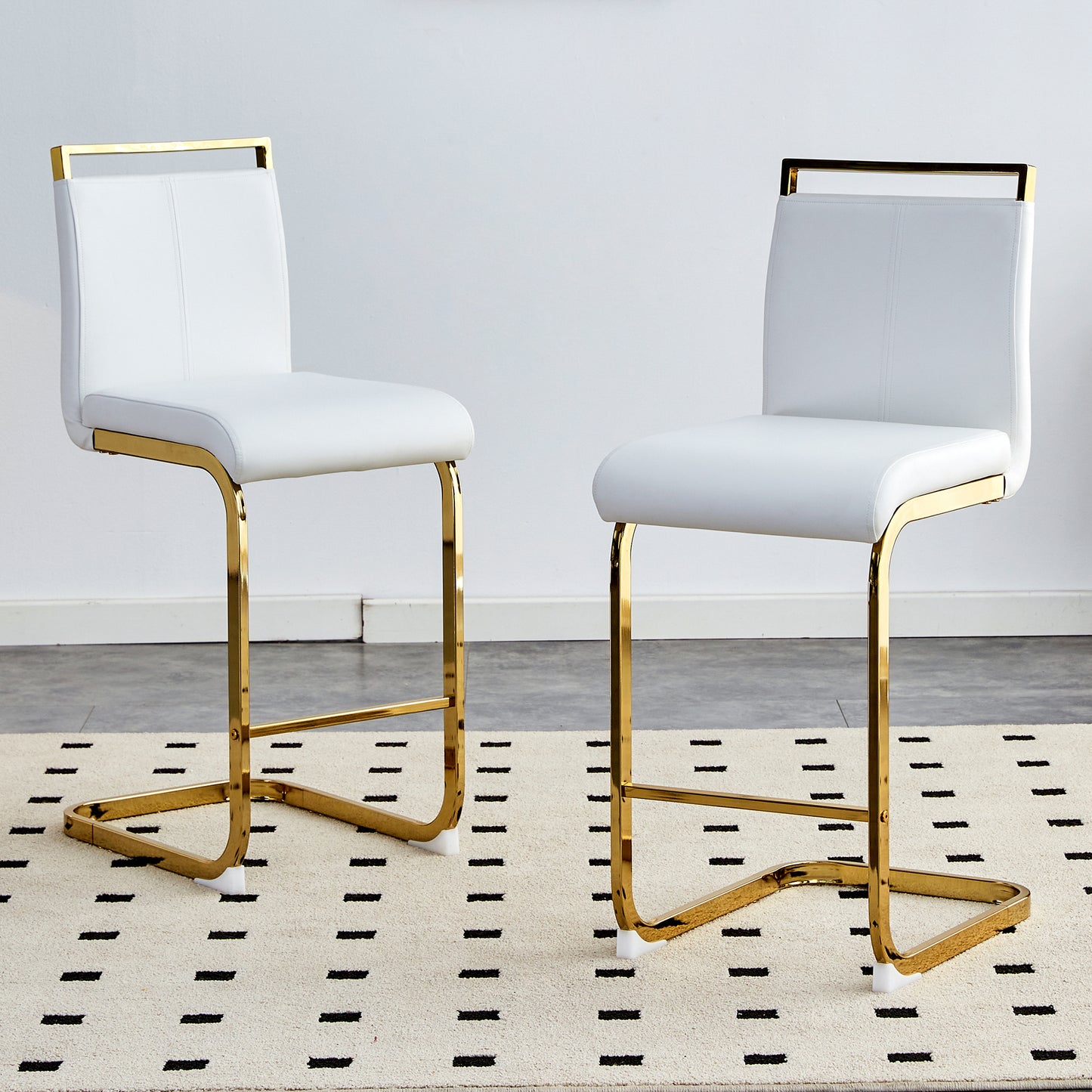 Modern PU leather upholstered bar chair with C-tube gold metal legs, suitable for restaurants, kitchens, terraces, and guest office chairs (set of 2) (White+PU)